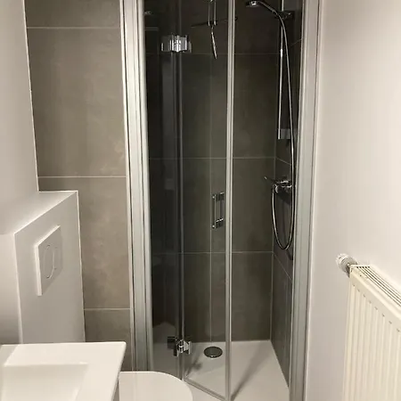 Lägenhet Marlon B. De Haan